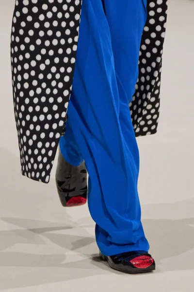 Look 57